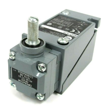 Allen Bradley 802T-ATP メタルプラグイン オイルタイト リミットスイッチ