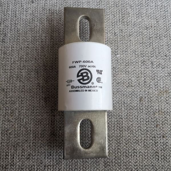 BUSSMANN FWP600A high current fuse -600A, 700VAC circuit protection