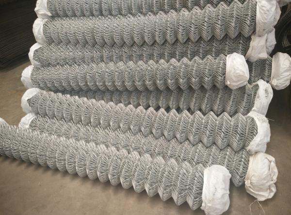 Safety Area Airport Security Fence Chain Link , Zoo Wire Mesh Different Colors