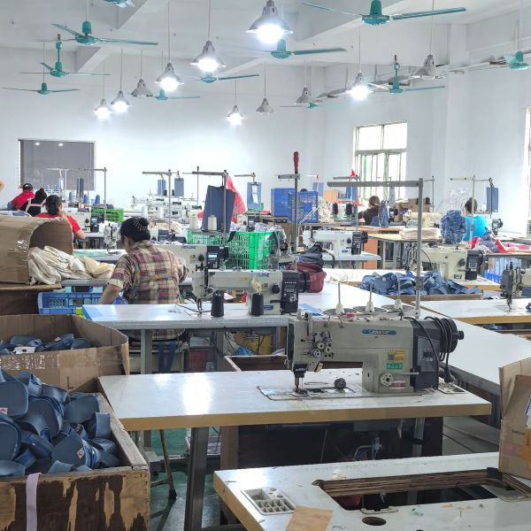 PU Letter Printing Makeup Bag Multi Functional Storage Bag