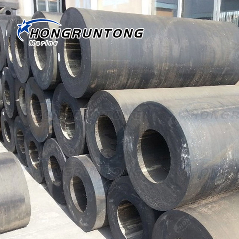 Cylindrical Marine Fenders with Excellent Compression Performance and Durable Rubber Material for Stable Buffer Effect