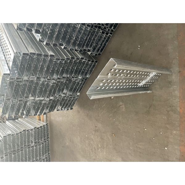 Galvanized Steel Scaffolding Plank Springboard Corrosion Resistant Customizable Size