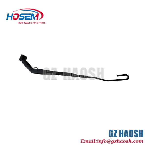 Auto Parts Left Windshield Wiper Arm CE100001040  For Isuzu DMAX MUX RM