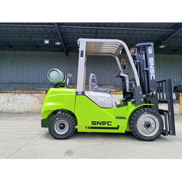 Powerful 3 Ton LPG Gasoline Forklift Truck Dual Fuel Industrial Stable Performance