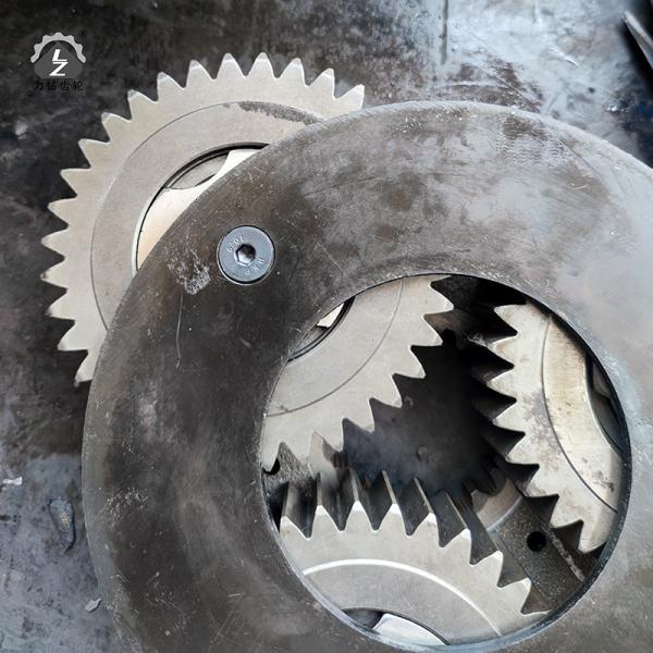 36 Tooth SH200A3 Planetary Gear Carrier Swing Excavator Final Drive Parts