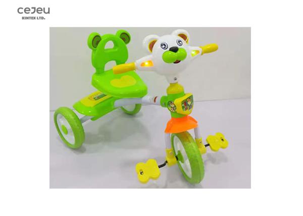 O triciclo da equitação da criança da idade 3 carregou 25kg o plástico cor-de-rosa Trike com o pedal de piscamento
