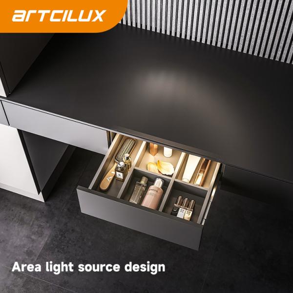 NO Dimmer Support 30° Beam Angle LED Cabinet Strip Light for Shelf Organization and Long-Lasting Performance