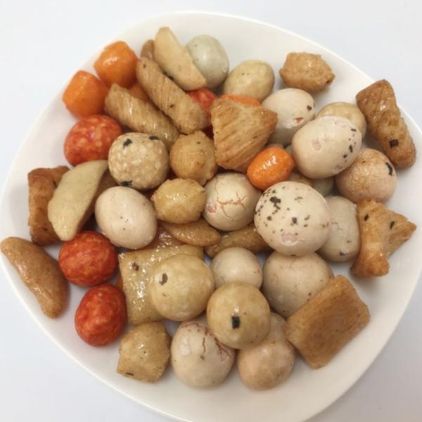 Еда НОН-ГМО смешивания закуски пряного вкуса шутих риса ОЭМ здоровая освобождает от жарить