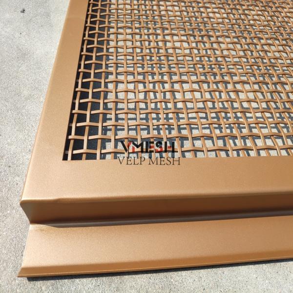 Custom Antique Brass Finish 1.5mm Stainless Steel Crimped Mesh For Luxury Interiors