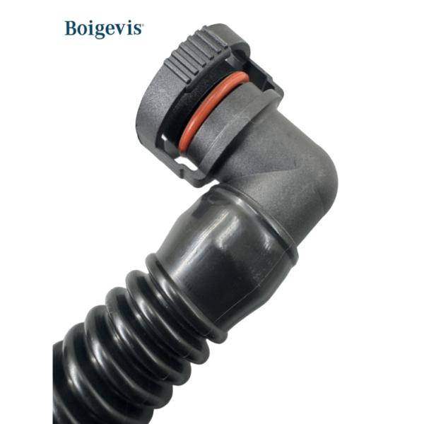 03H103202A Black Breather Hose for Audi Q7 Passat B6 Touareg 3.6L V6