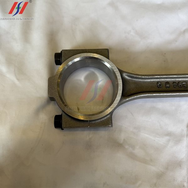 Excavator Parts 129900-23001 Suitable For 4TNE94 / 4TNE98 / 4TNV98 Engine Connecting Rod