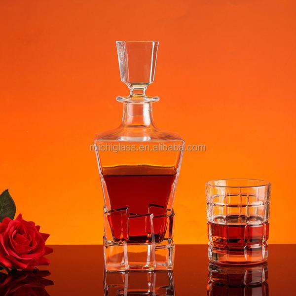 Estampagem Quente Gin Rum Álcool Whiskey garrafa 100ml 375ml 500ml 750ml Liquor garrafa de vidro