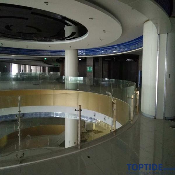 Protective Trapezoid 2.5mm RAL9016 Aluminum Decorative Panel Champagne