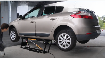 Hydraulic Car Lifter Portable and Movable 5000lbs Scissor Lift for Customer Request