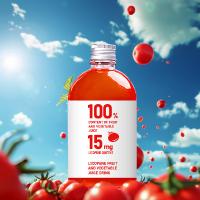 プラスチックのボトルに詰め込まれた塩分のないトマトジュース 100ml 3% 栄養基準値