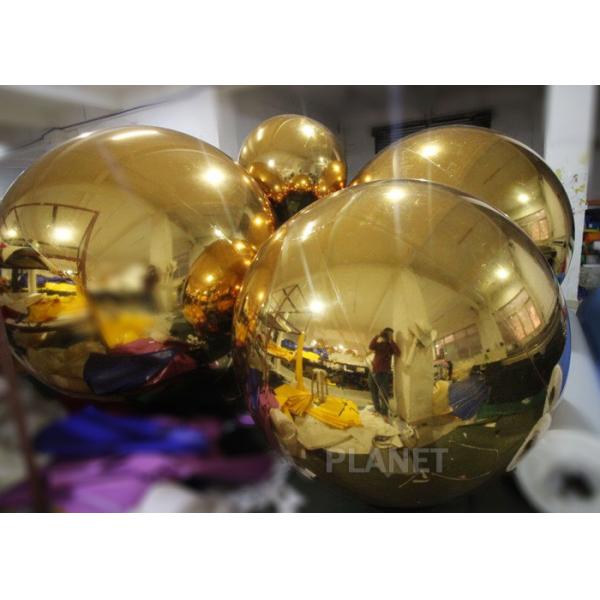 Or de décoration accrochant le ballon réfléchissant de miroir de boule gonflable de miroir