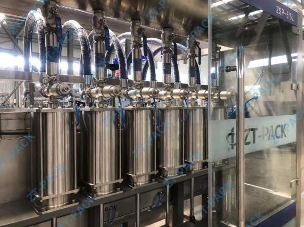 Pneumatic Edible Oil Filling Machine 5L 6 Head Sunflower Oil Packing Machine