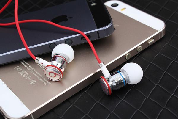 Retail Monster by Dr Dre iBeats In Ear Headphones Earphones-White made in china grgheadsets-com.ecer.com