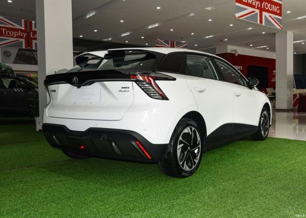 5 carro elétrico puro de alta velocidade do carro com porta traseira MULAN EV da porta