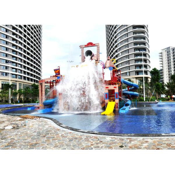 Plataforma comercial del patio de la aguamarina, casa media del agua del juego del parque de la aguamarina