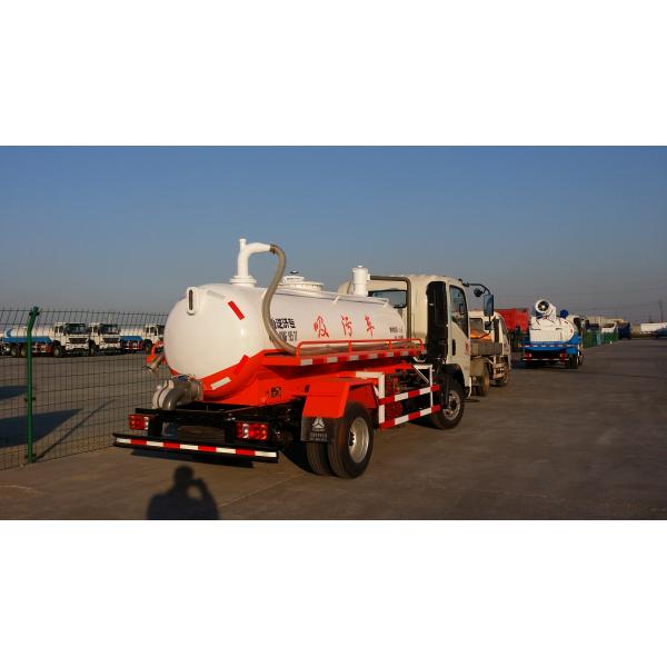 White 8 Cbm 266HP Sewage Removal Truck , HW76 Cab Sewage Suction Tanker Truck