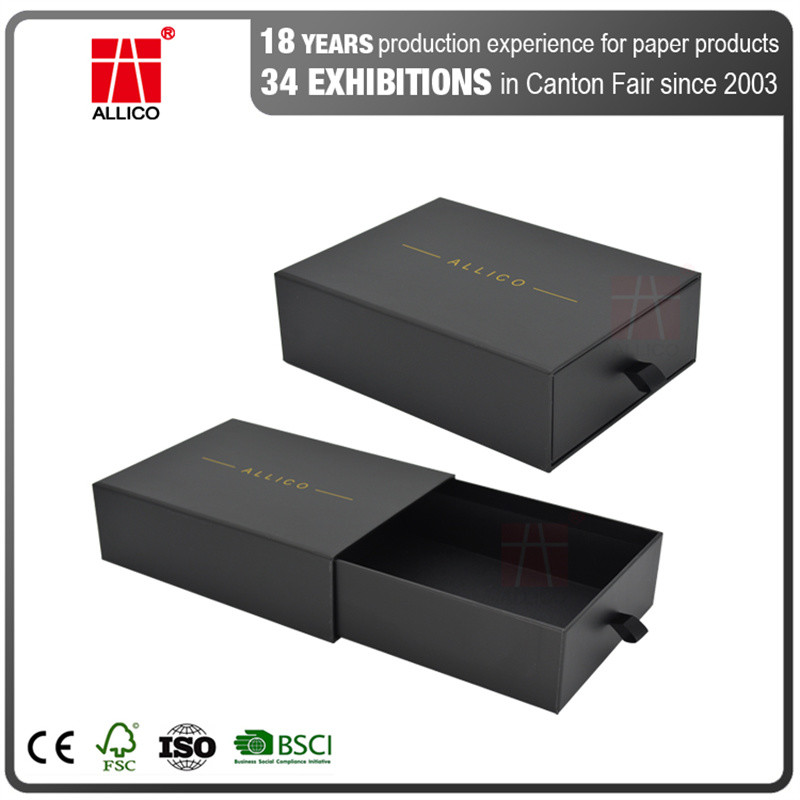 Подарочные коробки ящика черноты 157G 2mm CMYK Matt сползая вытягивают вне для рождества