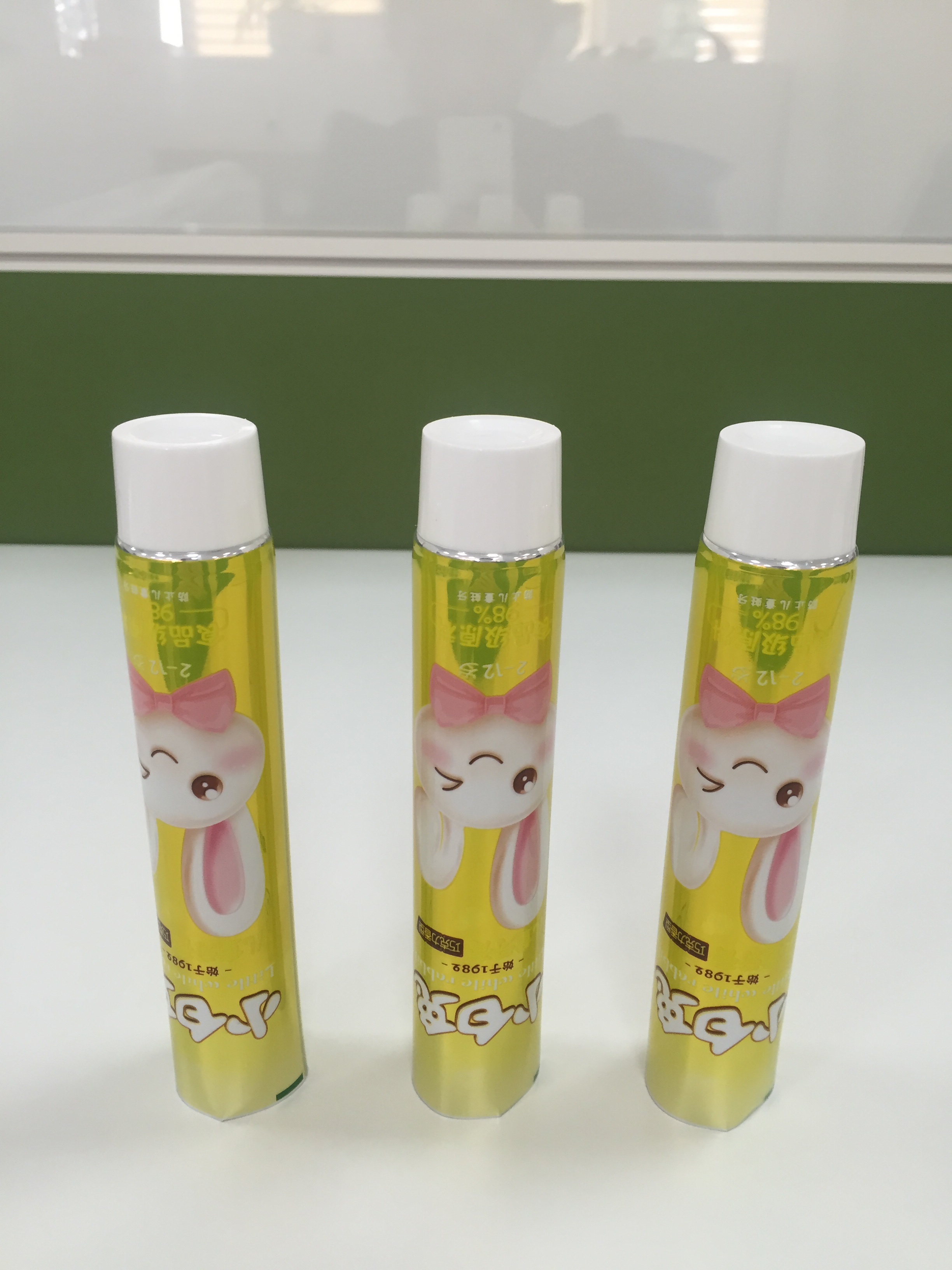 Серебряная безопасность 50ml прокатала пробку зубной пасты упаковывая для детей/малышей