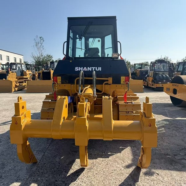 Shantui SD16 Used Bulldozer Heavy Equipment EPA Certificated