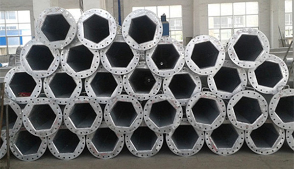 Стальное Q355 10 - поляк электропитания низшего напряжения 550KV полигональный/округлая форма