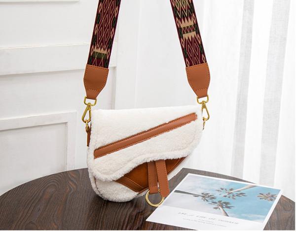 5cm 20cm Wide Strap Crossbody Bag Plush Portable Messenger Bag