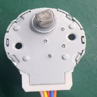 24BYJ48 12V DC Permanent Magnet Stepper Motor with 5.625° Step Angle and 4 Phase for DIY and Air Conditioning