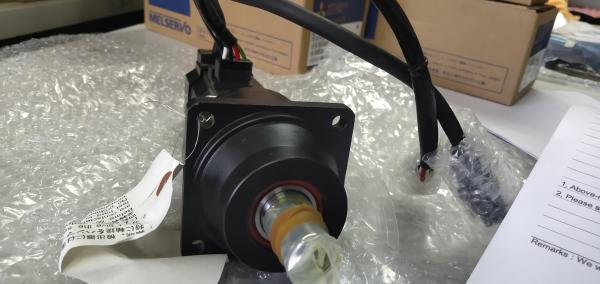 C.A. SGMAH-08AAA41 industrial 750W 200V 3000RPM de Yaskawa BRANDNEW