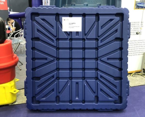 Customized Plastic Pallet Machine with 90KW Extruder Motor and 50KG Accumulator Capacity