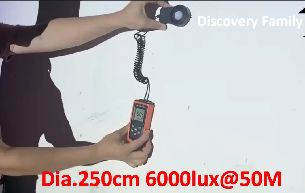 LED Spot Search Light 200W 300W IP66 Anti-corrosion en acier imperméable à l'eau 1000m 3000m Navires de mer Navires de mer Navires de recherche et de sauvetage à distance