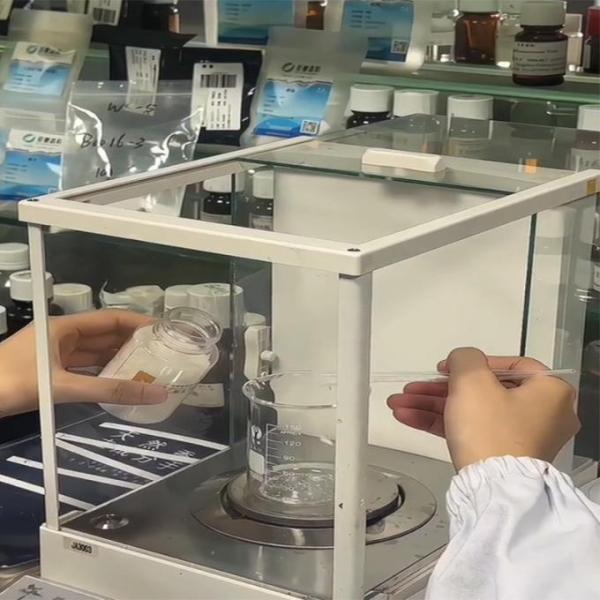 Concentrated Rose Carlotta Fragrance Oils Fragrance Essence 2.5kgs / Bottle