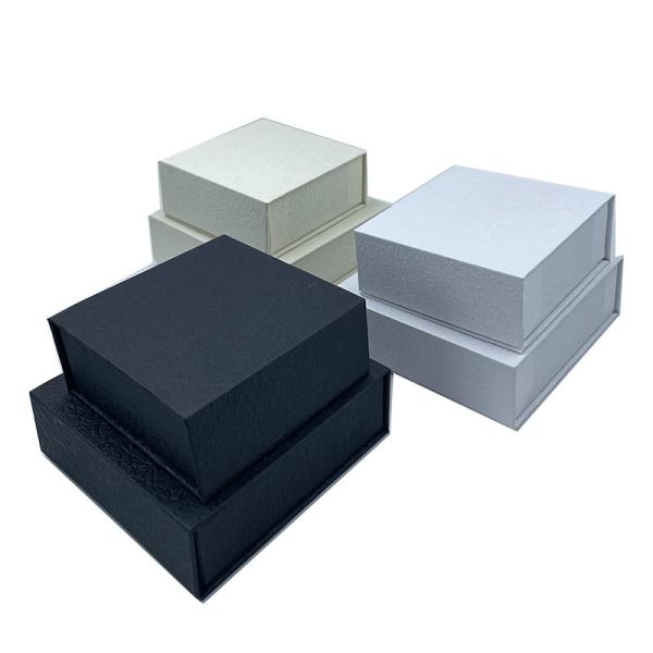 Elegant Rigid Gift Box With Black Leather Texture For Bracelets Or Small Gifts