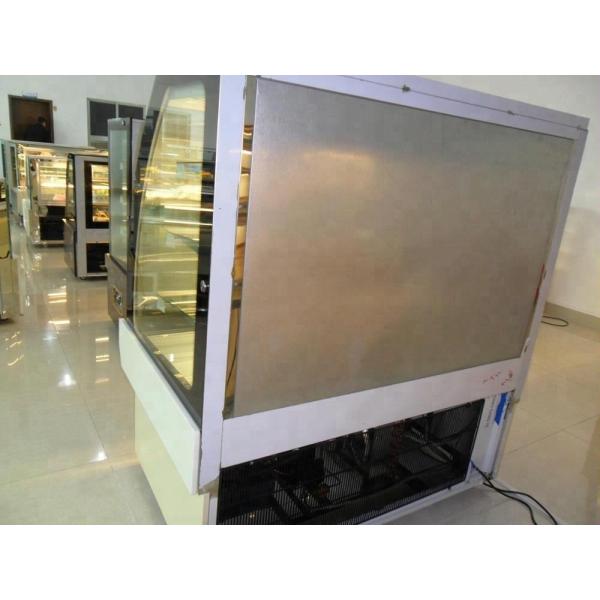 Refrigerador comercial de la exhibición del escaparate de la torta de la grada del equipo 3 de la hornada del estilo euro