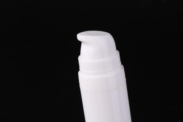 Plastic Airless Pump Bottles Cosmetic / Colorful Pump Dispenser Bottle
