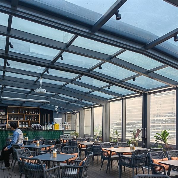 Commercial Aluminum Sunroom with Retractable Glass Roof for 4 Seasons-for Villas Hotels or Parks with Solarium Application