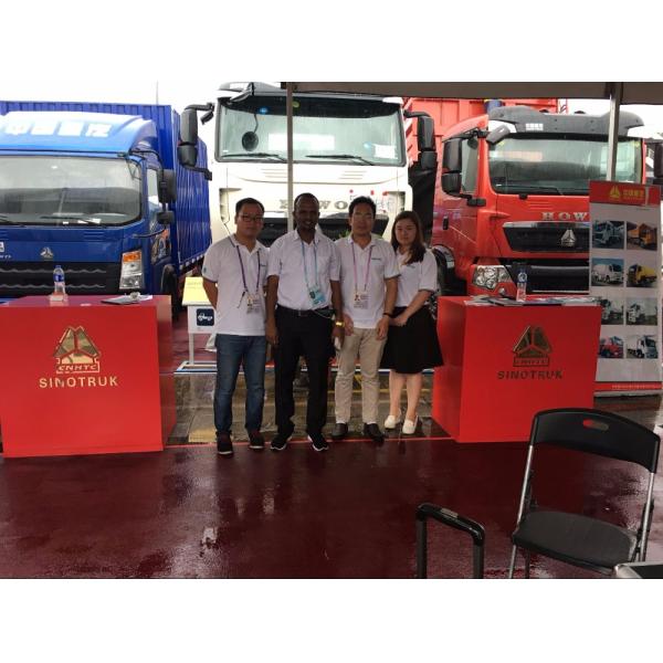 Sinotruk HOWO Made in China Horse A7 horse euro2 LHD RHD Diesel Trailer Truck horse Tractor Truck Head
