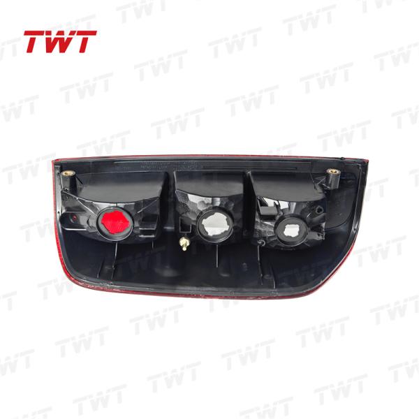 Twt 26550-EB71A 26555-EB71A Luces traseras de coche Luces traseras Luz trasera 26550EB71A 26555EB71A para Nissan Navara 2007-2011