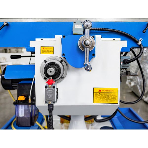 Fraiseuse universelle X6036B Table élévatrice industrielle Fraiseuse à vendre