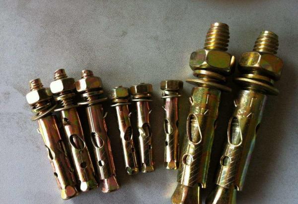 Zinc Plated Hex Nut Sleeve Anchor , Concrete Wedge Anchor Bolts 50-95mm Length