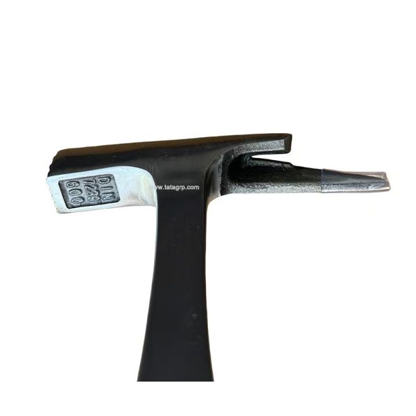Roofing hammer with whole metal handle