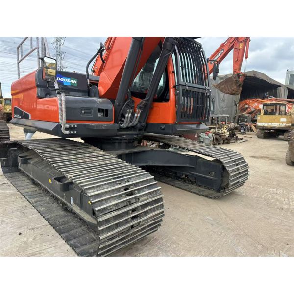 800mm Track Used Doosan DX225LCA Excavator Doosan DX225 Crawler Medium Excavator