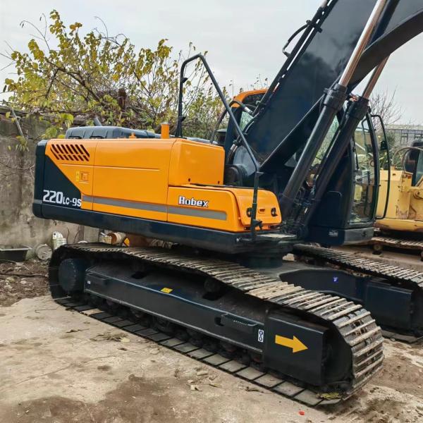 Excavadora Hyundai 220LC-9S 136KW Potência do motor 22100kg Peso operacional