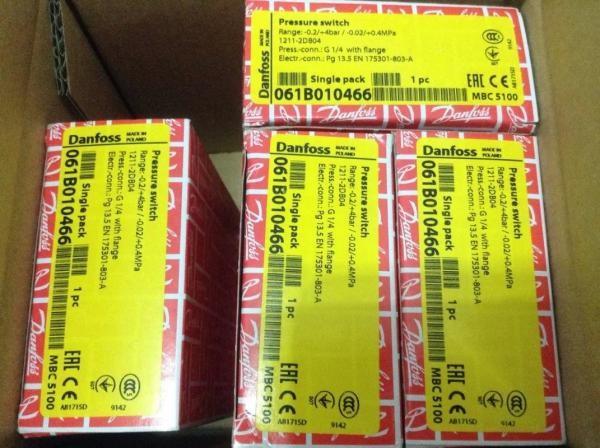 HVAC  Durable Pressure Switches MBC5100 Block Type   Compact Pressure Switches MBC5100 For Marine