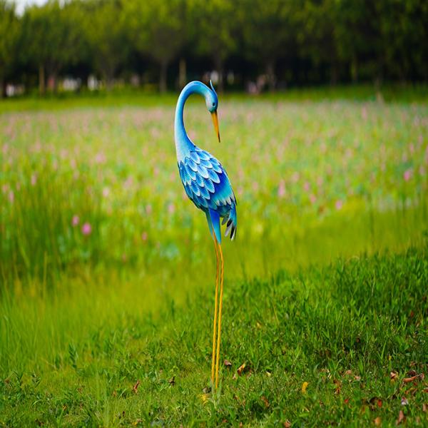 Изготовленная на заказ лужайка крана металла орнаментирует на открытом воздухе Figurines птицы металла