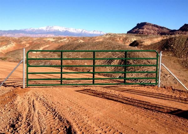 STANDARD 7 BAR GATE*1 3/4″ O.D. round tubular steel