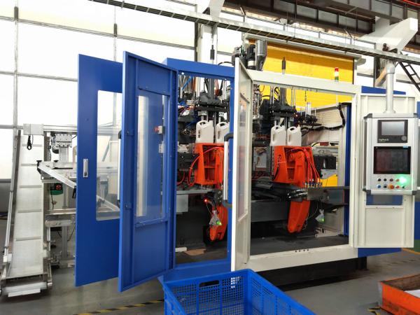 EBM Extrusion Jerry Can Blow Molding Machine 4L Non Transparent HDPE Lubricant Oil Bottle